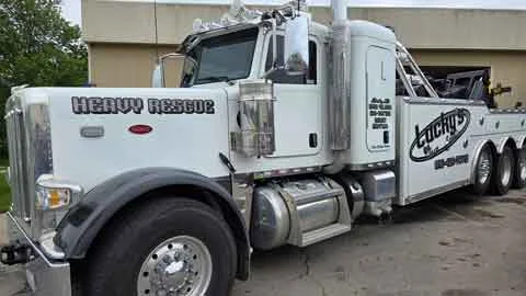 Heavy Truck Recovery Kansas City